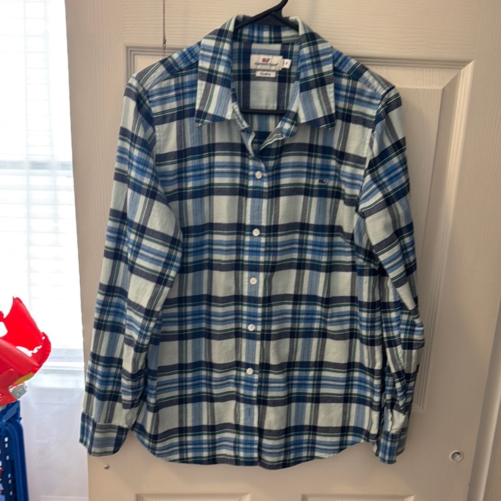 🔥5 for $10🔥vineyard vines Blue and White Plaid Button-Up Shirt